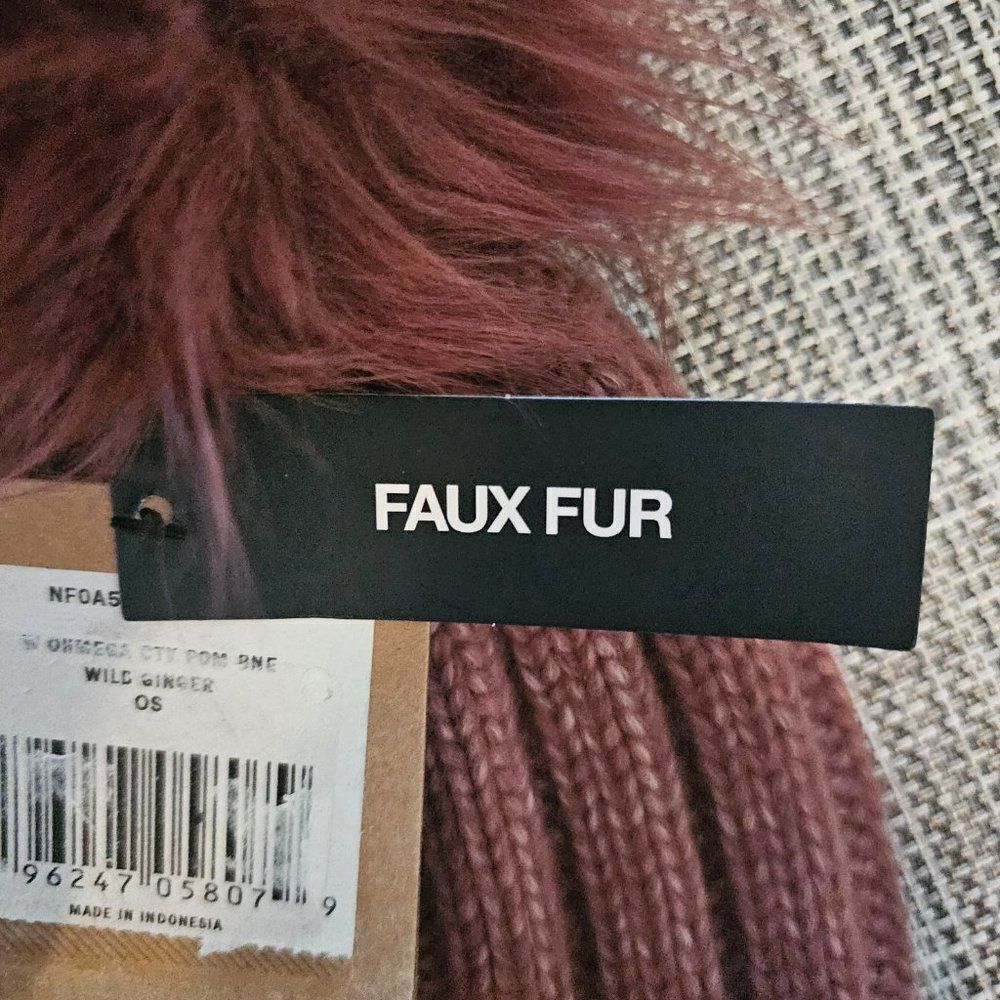 The North Face Women's Oh Mega Fur Pom Wild Ginger Beanie - Picture 11 of 12